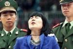Una condannata a morte cinese sta per essere giustiziata Una condannata a morte cinese sta per essere giustiziata