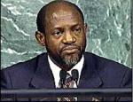 Il premier Denzil Douglas Il premier Denzil Douglas
