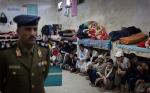 Giovani detenuti nel carcere di Sanaa Giovani detenuti nel carcere di Sanaa