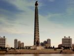 La Torre del Juche (autarchia socialista) a Pyongyang La Torre del Juche (autarchia socialista) a Pyongyang